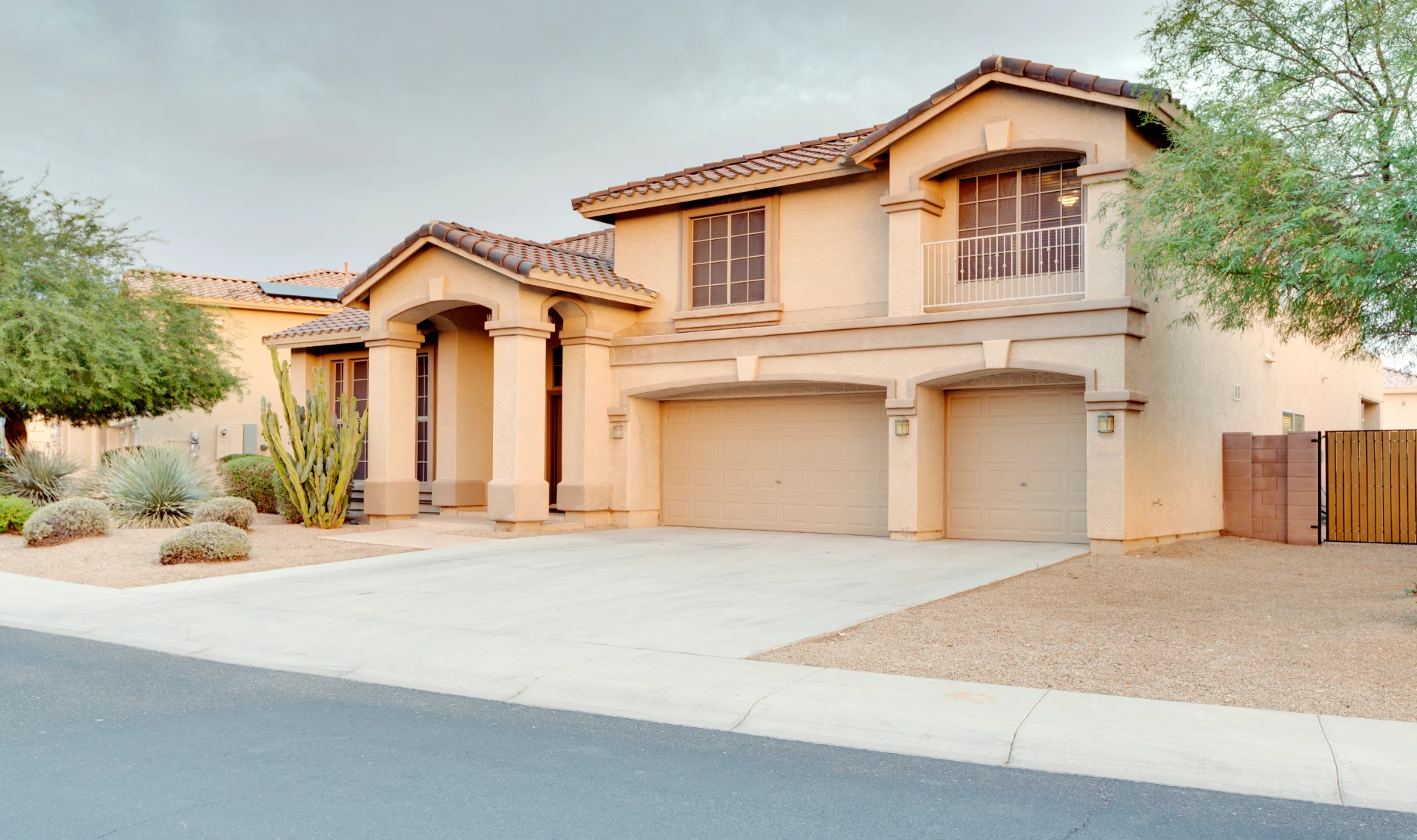 Home in Scottsdale, Arizona, located at 5862 W, with a driveway in front of it